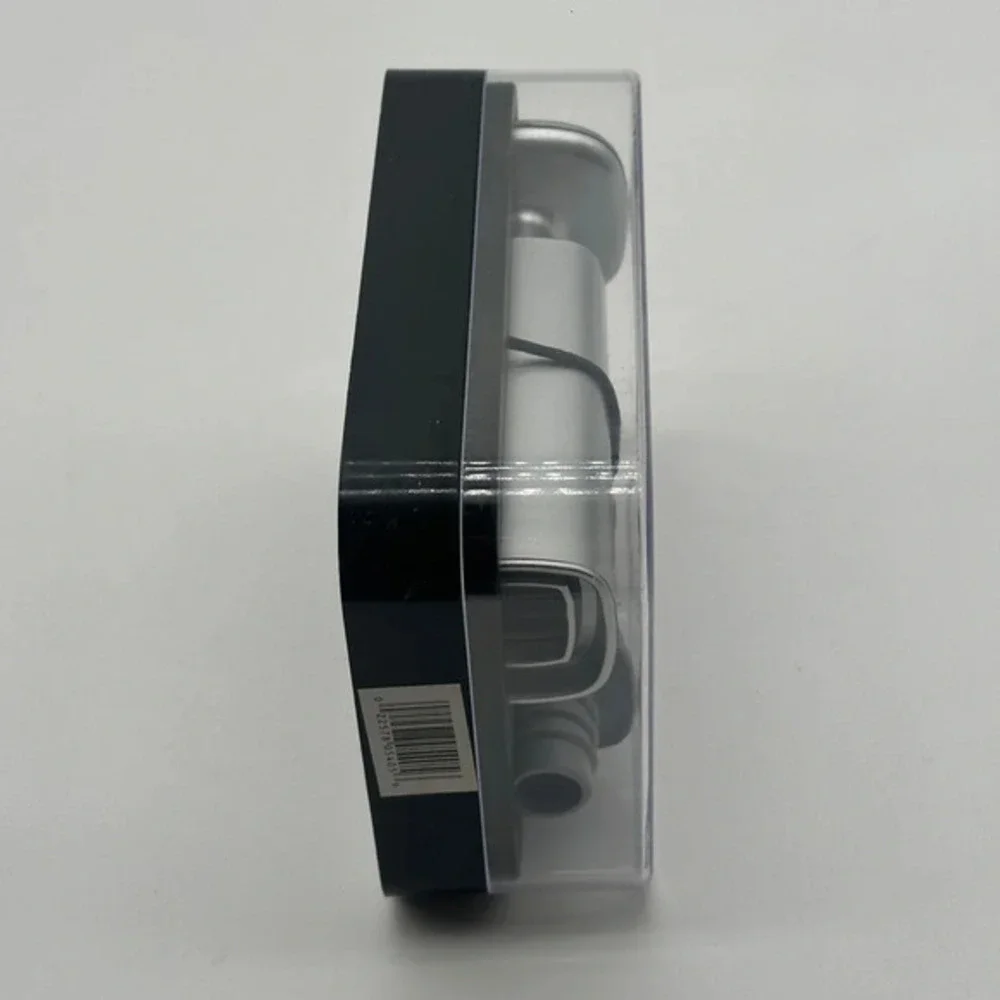 Rabbit Wine Preserver Vacuum Pump with 2 Stoppers‎ Silver Metrokane